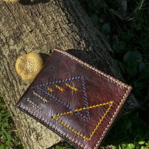 Triangles Bi-fold